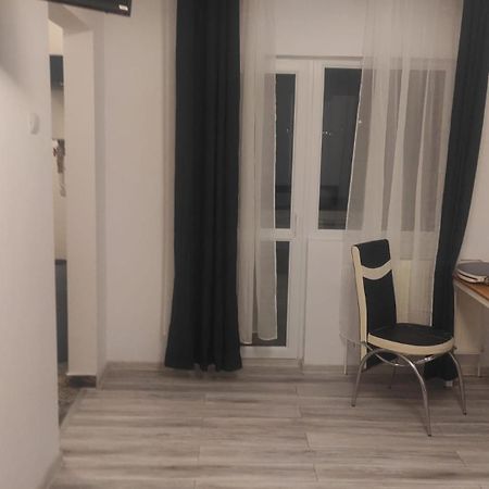 Apartamento Garsoniera Turda Exterior foto